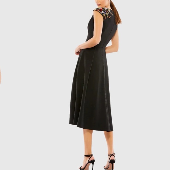 IEENA FOR MAC DUGGAL Black Beaded Cap Sleeve A Line Midi Dress size 4 holiday - Picture 4 of 8